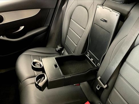 Certified 2019 Mercedes-Benz GLC 300 4MATIC image 36