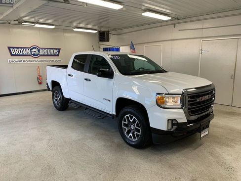 Used 2022 GMC Canyon AT4 w/ Trailering Package AWD/4WD image 9