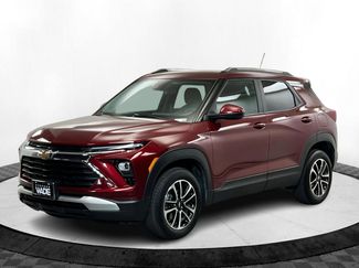 Used 2025 Chevrolet TrailBlazer LT w/ LT Cold Weather Package image 1