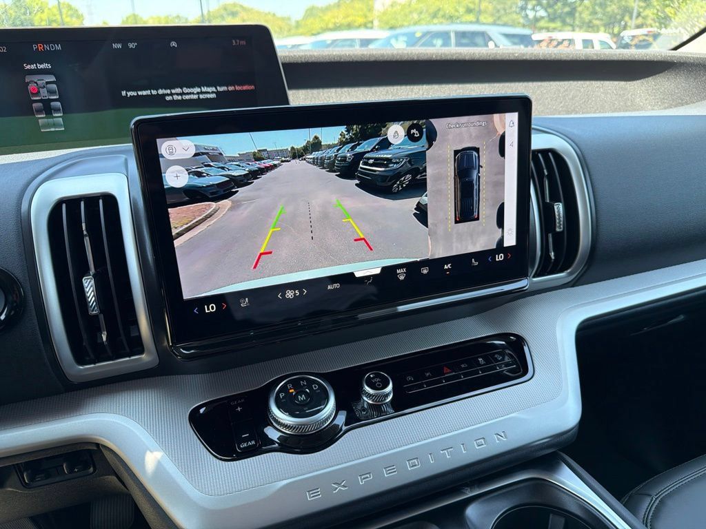 New 2027 Ford Expedition Max Active AWD/4WD image 3