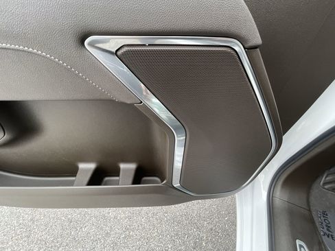 New 2025 Chevrolet Silverado 1500 LT w/ Convenience Package II image 61