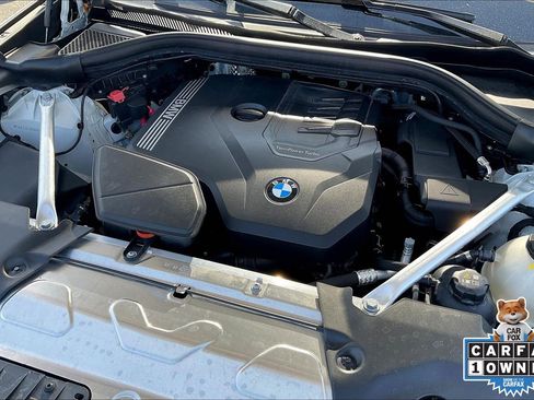 Used 2024 BMW X4 xDrive30i w/ Premium Package image 29