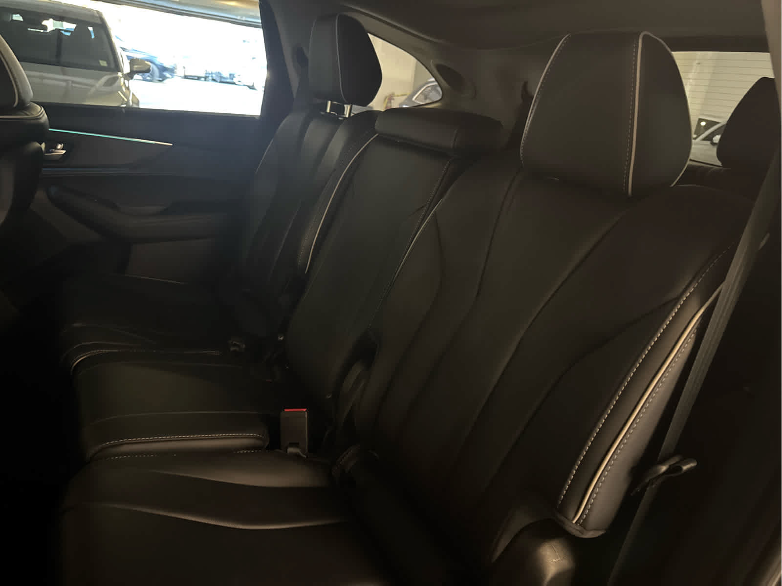 Used 2024 Acura MDX w/ Advance Package AWD/4WD image 6