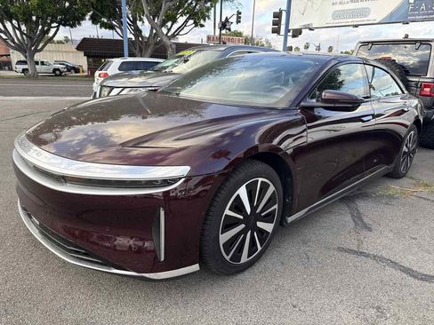 Used 2024 Lucid Air Touring image 2