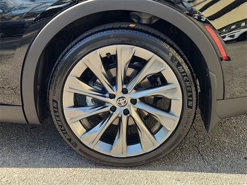 Used 2026 Toyota Crown Limited image 32