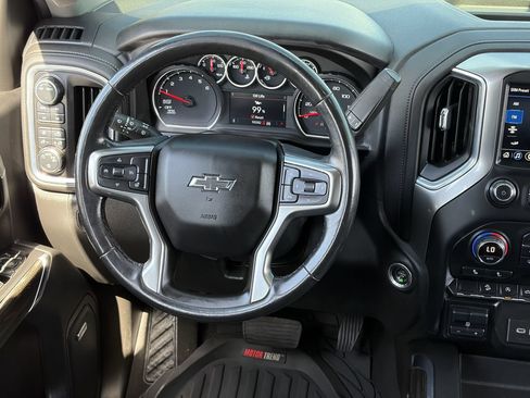 Used 2021 Chevrolet Silverado 1500 LT Trail Boss w/ Convenience Package II AWD/4WD image 15