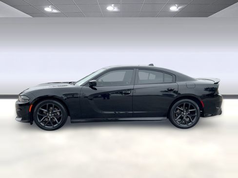 Used 2022 Dodge Charger GT w/ Blacktop Package image 2
