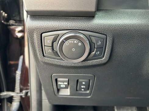 Used 2019 Ford F150 XLT w/ Equipment Group 302A Luxury image 14