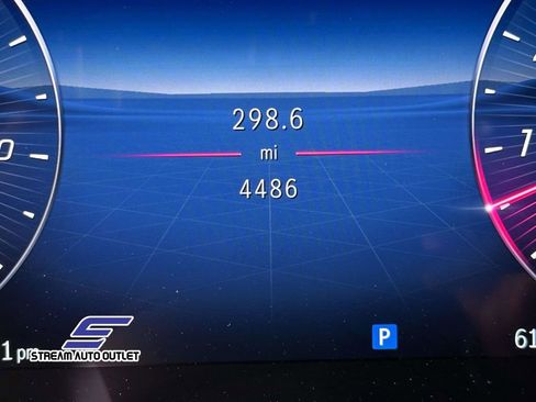 Used 2024 Mercedes-Benz CLE 450 4MATIC Coupe image 27