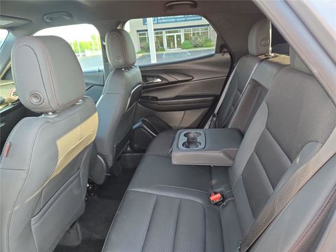 Used 2023 Chevrolet TrailBlazer RS w/ Convenience Package AWD/4WD image 21