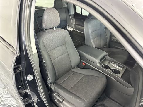 Used 2025 Honda Ridgeline Sport image 27