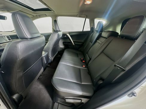 Used 2016 Toyota RAV4 Limited AWD/4WD image 29
