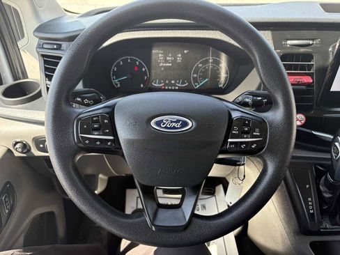Used 2023 Ford Transit 350 XLT RWD image 17
