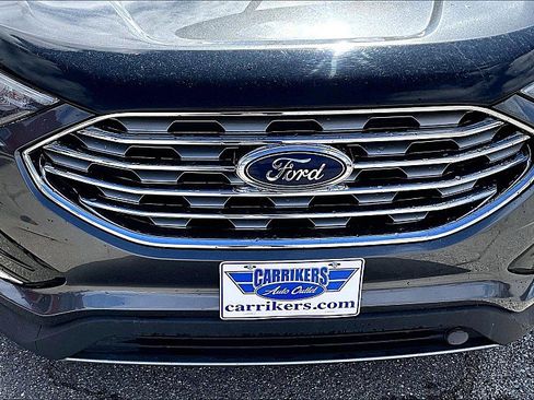Used 2019 Ford Edge SEL w/ Cold Weather Package image 32
