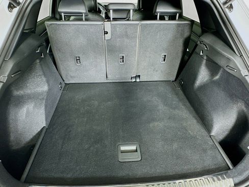 Used 2025 Audi Q3 2.0T Premium w/ Convenience Package image 22