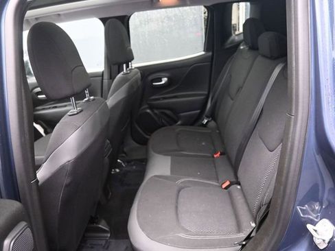 Used 2023 Jeep Renegade Latitude w/ Sun/Sound Group image 32