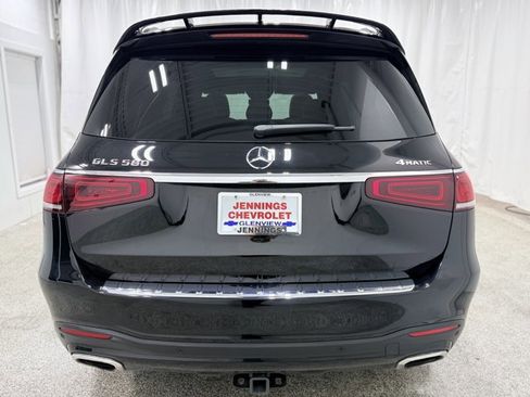 Used 2023 Mercedes-Benz GLS 580 4MATIC image 7