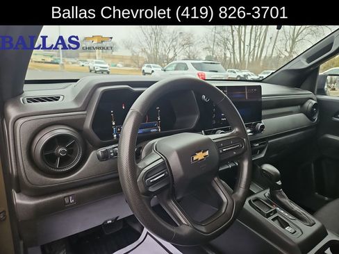 Certified 2023 Chevrolet Colorado W/T image 10