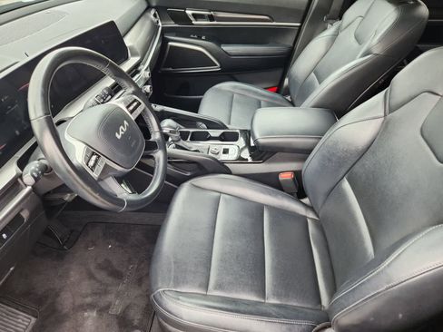 Used 2023 Kia Telluride S w/ S Sunroof Package FWD image 11