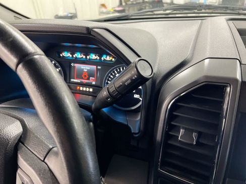 Used 2017 Ford F150 XLT w/ Equipment Group 301A Mid AWD/4WD image 16