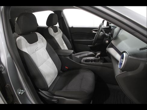 Certified 2024 Chevrolet Trax LS w/ Driver Confidence Package FWD image 16