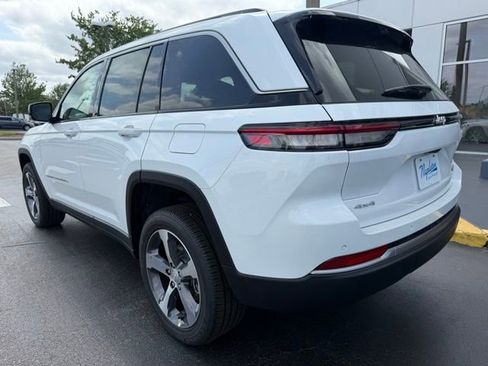 New 2026 Jeep Grand Cherokee Limited AWD/4WD image 8