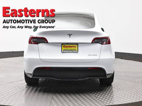 Used 2023 Tesla Model Y Long Range AWD/4WD image 6