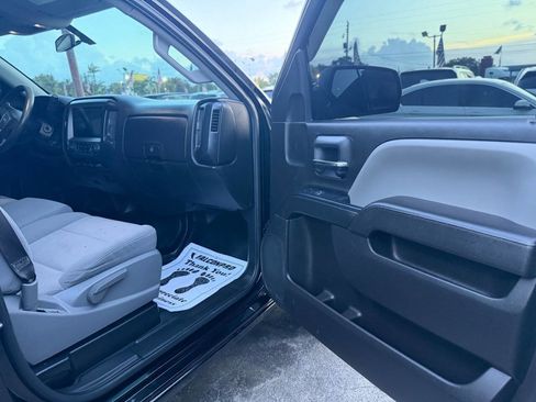Used 2017 GMC Sierra 1500 2WD Regular Cab image 11