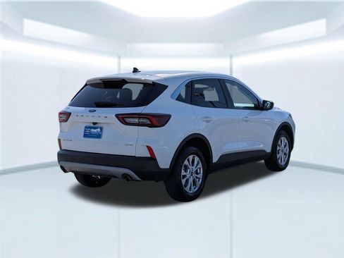 Used 2024 Ford Escape Active w/ Tech Pack #1 AWD/4WD image 6