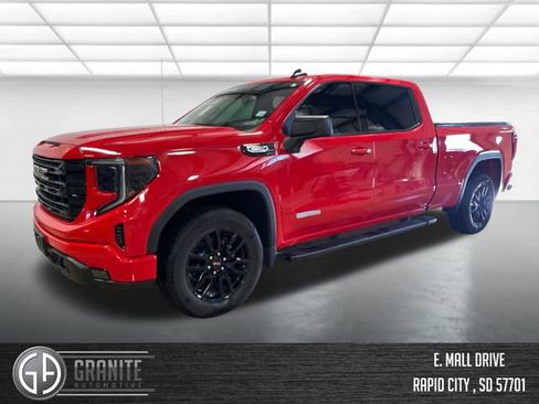 Used 2025 GMC Sierra 1500 Elevation AWD/4WD image 1