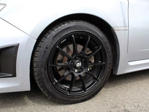 Used 2013 Subaru Impreza WRX Premium AWD/4WD image 9