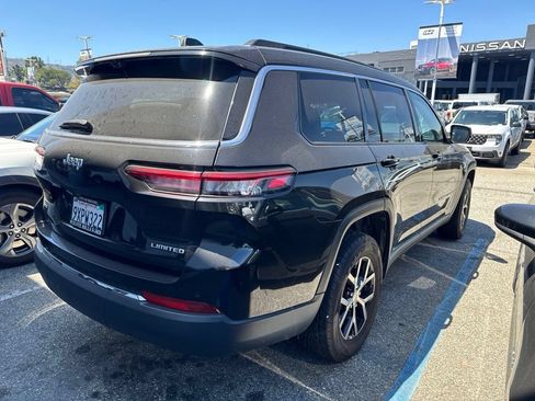 Used 2024 Jeep Grand Cherokee L Limited w/ Luxury Tech Group II AWD/4WD image 4