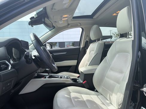 Used 2024 MAZDA CX-5 AWD 2.5 S w/ Premium Plus Pkg image 2