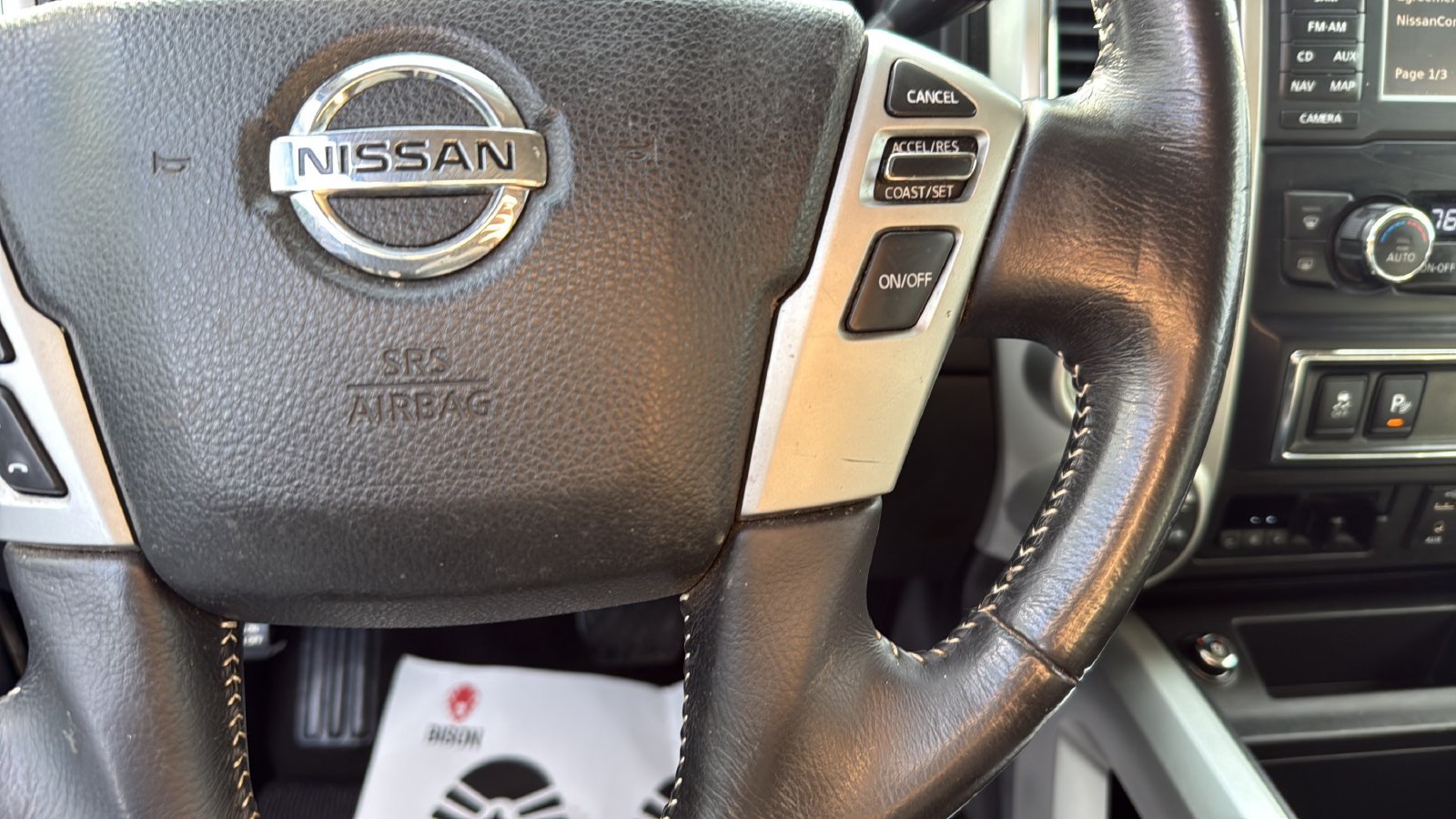 Used 2018 Nissan Titan PRO-4X w/ Pro-4x Convenience Package AWD/4WD image 13