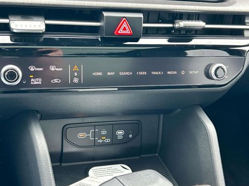 New 2026 Kia Sportage X-Line AWD/4WD image 32