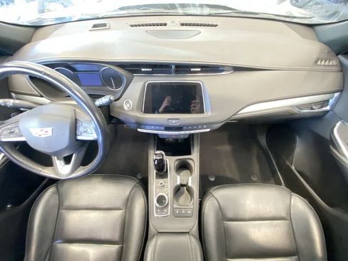 Used 2023 Cadillac XT4 Premium Luxury AWD/4WD image 23