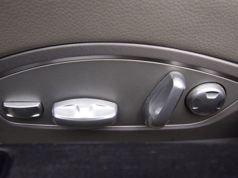 Used 2014 Porsche Boxster image 25