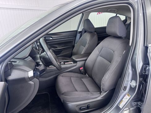 Used 2019 Nissan Altima 2.5 S image 9