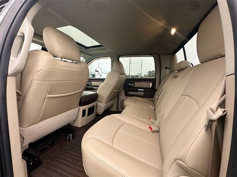 Used 2018 RAM 2500 Laramie image 4