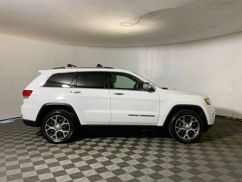 Used 2020 Jeep Grand Cherokee Limited AWD/4WD image 4