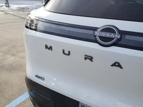Certified 2025 Nissan Murano SV AWD/4WD image 12