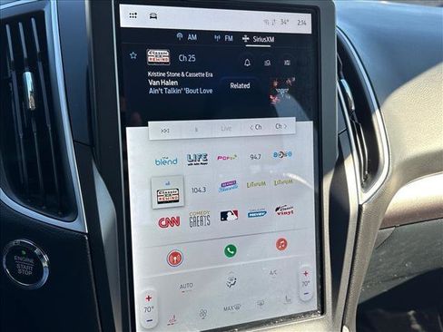 Used 2024 Ford Edge SEL image 13