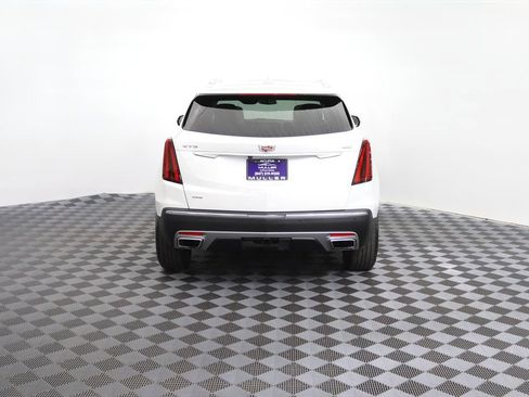 Used 2023 Cadillac XT5 Premium Luxury w/ LPO, Floor Liner Package AWD/4WD image 8