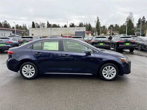 New 2026 Toyota Corolla XLE image 8