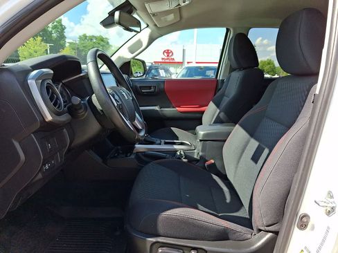 Certified 2023 Toyota Tacoma SR5 w/ SX Package AWD/4WD image 15