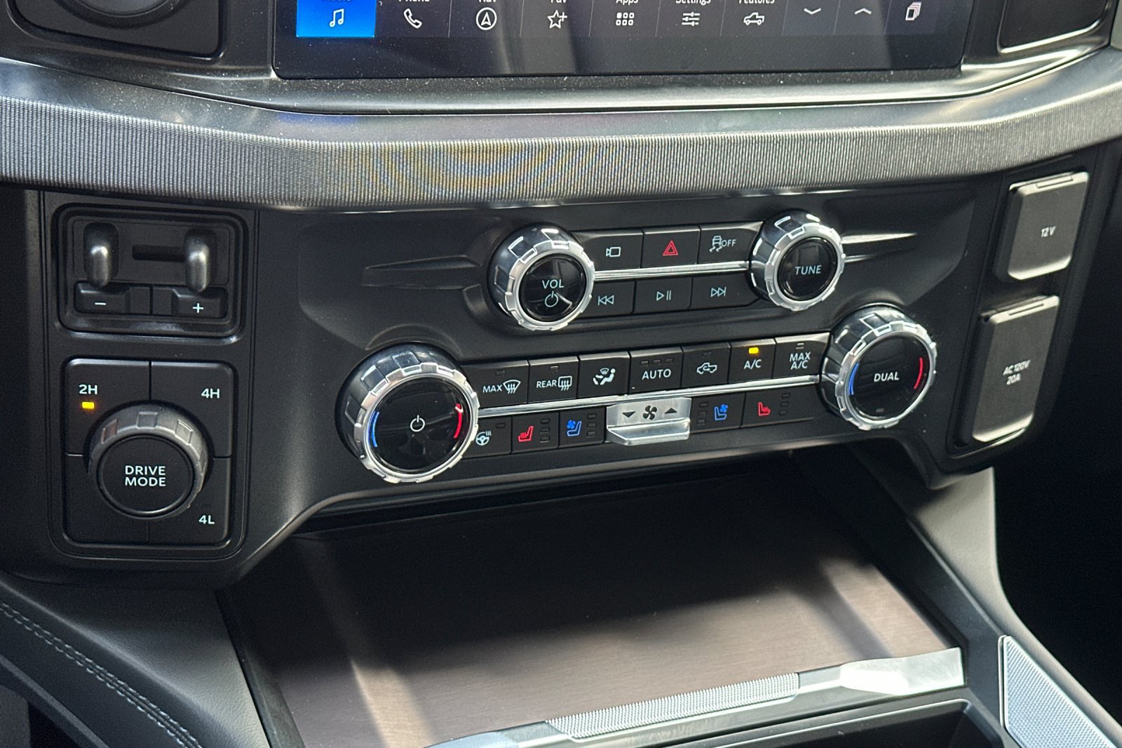 New 2026 Ford F450 Platinum AWD/4WD image 20