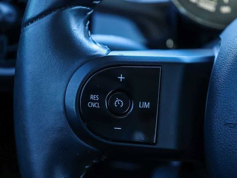 Used 2023 MINI Cooper SE FWD image 23
