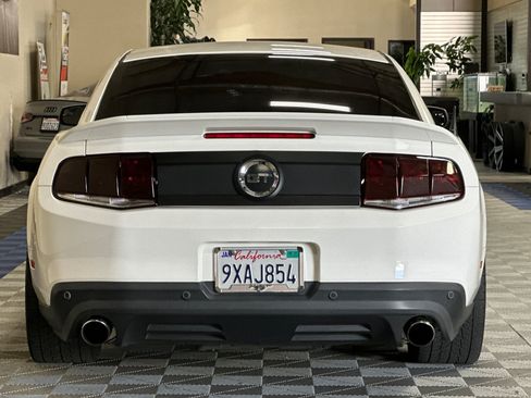 Used 2012 Ford Mustang GT Premium w/ Brembo Brake Pkg RWD image 5