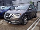 Used 2018 Nissan Rogue S image 2