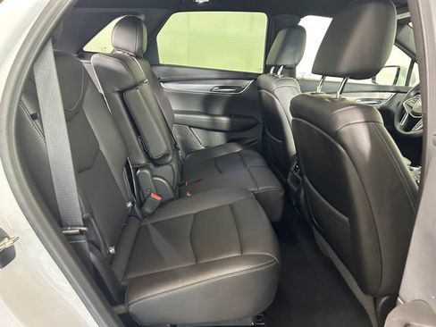 Used 2024 Cadillac XT5 Luxury w/ LPO, Floor Liner Package FWD image 24